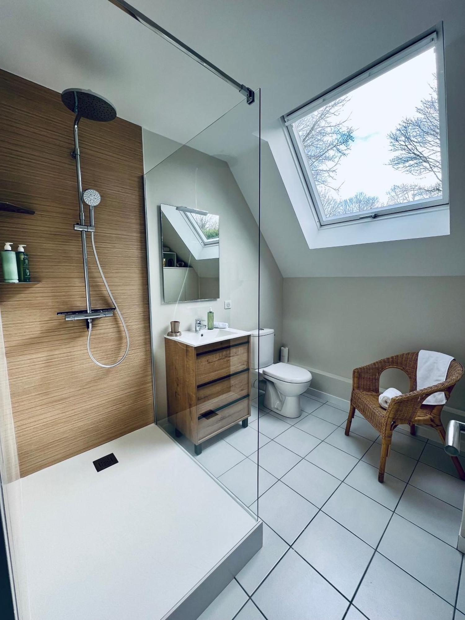 Le Manamour, Style Appart Hotel A 10 Min De Nevers Garchizy Exteriör bild